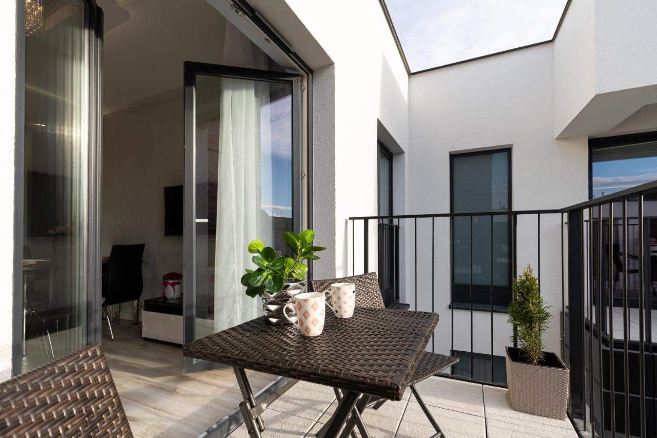 Angel Apartments 2 คราคูฟ ภายนอก รูปภาพ